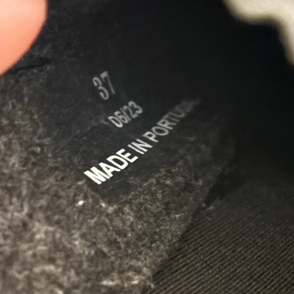 Ganni - Picture 9 of 9